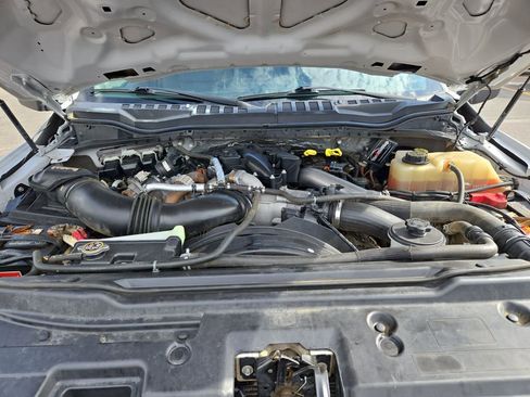 Used 2019 Ford F550 4x4 Crew Cab Super Duty image 24