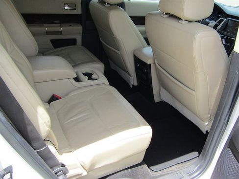 Used 2013 Ford Flex Limited AWD/4WD image 12