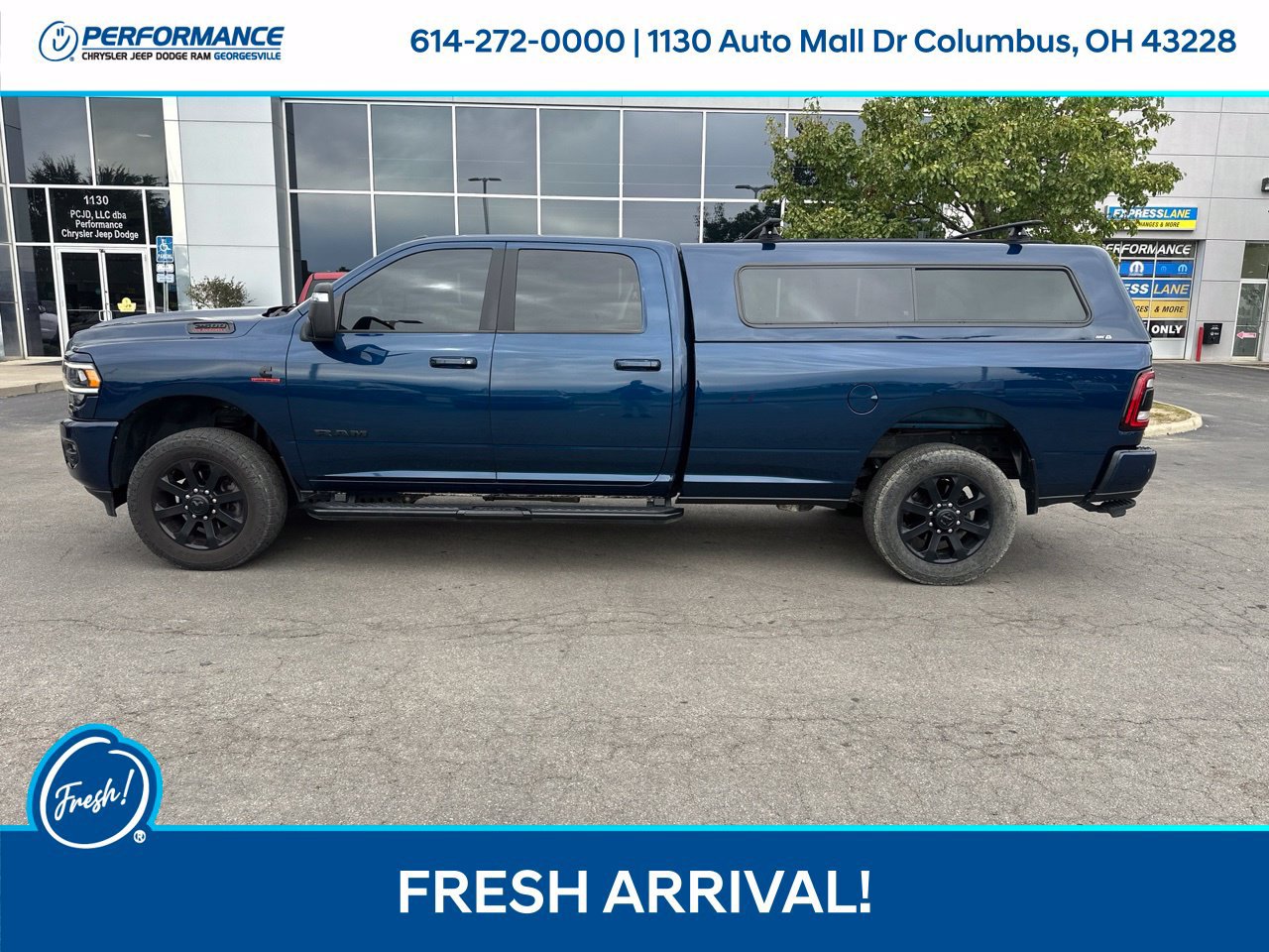 Used 2024 RAM 2500 Big Horn w/ Night Edition AWD/4WD image 7