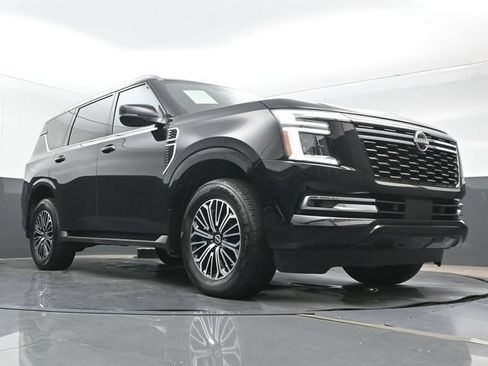 Used 2025 Nissan Armada Platinum w/ Convenience Package AWD/4WD image 29