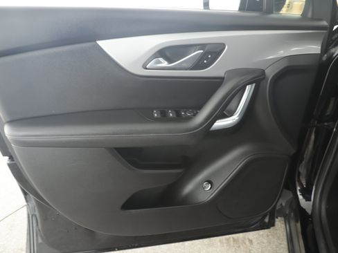 Used 2022 Chevrolet Blazer LT image 8