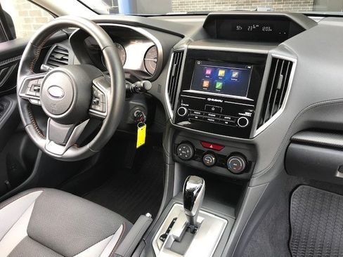 Used 2018 Subaru Crosstrek 2.0i Premium w/ Eyesight System AWD/4WD image 8