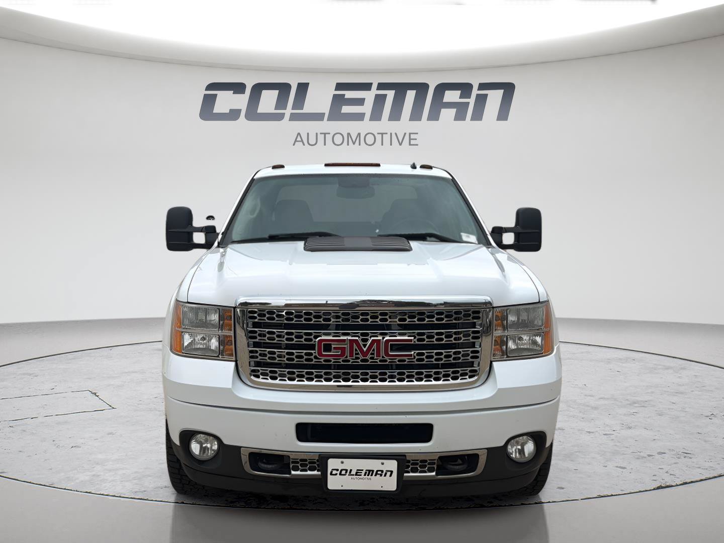Used 2014 GMC Sierra 2500 Denali w/ Suspension Package, Off-Road AWD/4WD image 12