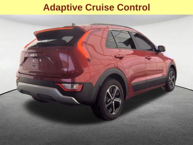 Used 2025 Kia Niro EX FWD image 10