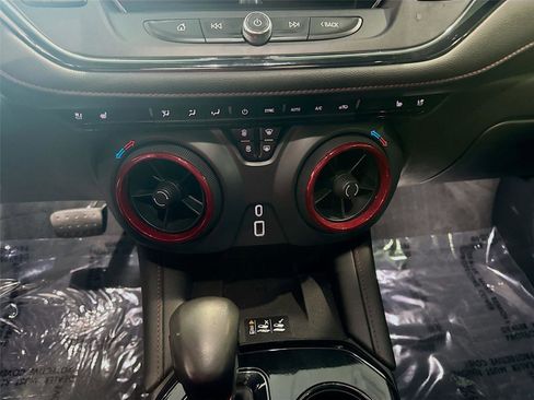 Used 2020 Chevrolet Blazer RS image 15