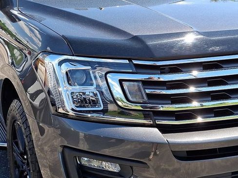 Used 2021 Ford Expedition XLT AWD/4WD image 11