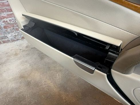 Used 2005 Mercedes-Benz SL 500 image 59