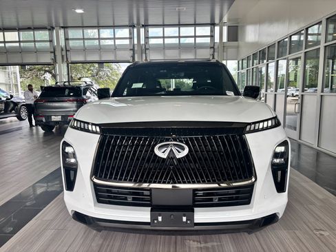 New 2026 INFINITI QX80 Autograph AWD/4WD image 2