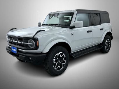 New 2026 Ford Bronco Outer Banks