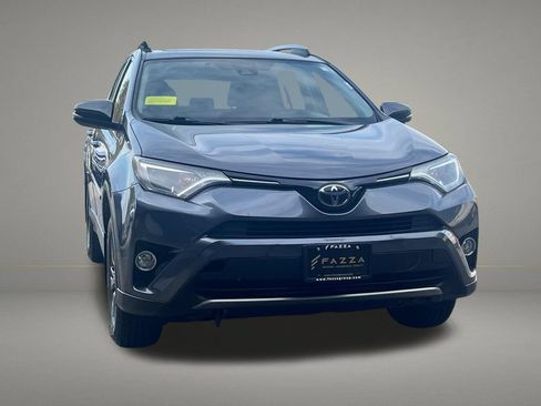 Used 2018 Toyota RAV4 XLE AWD/4WD image 8