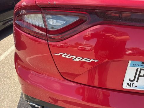 Used 2018 Kia Stinger GT2 AWD/4WD image 9