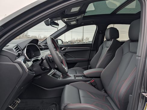 New 2025 Audi Q3 2.0T Premium Plus image 5