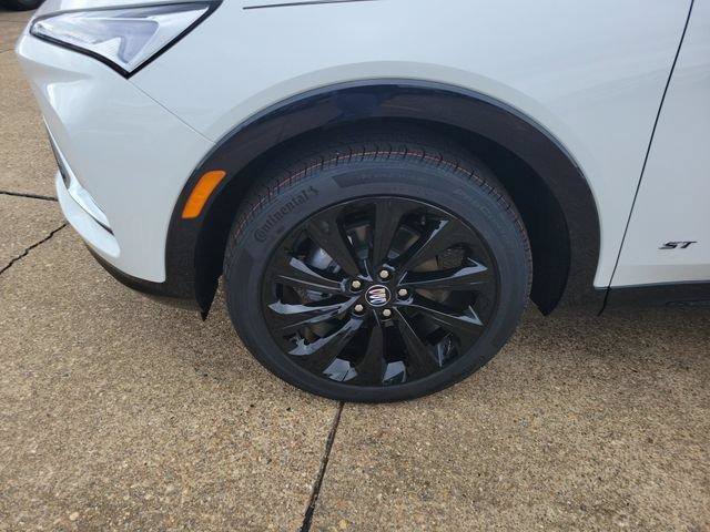 New 2026 Buick Envista Sport Touring w/ Convenience I Package FWD image 4