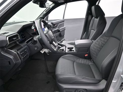 New 2026 Toyota 4Runner TRD Off-Road Premium image 12