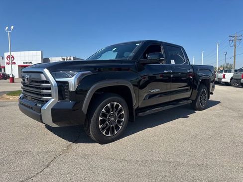New 2026 Toyota Tundra Limited AWD/4WD image 2