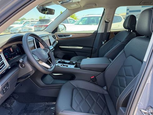 New 2026 Volkswagen Atlas SE AWD/4WD image 13
