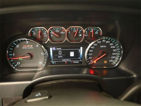 Used 2017 Chevrolet Silverado 1500 LTZ Z71 w/ LTZ Plus Package image 7