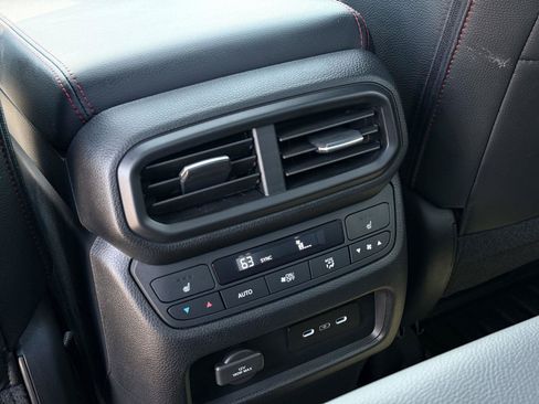 Certified 2024 Honda Ridgeline Black Edition image 28