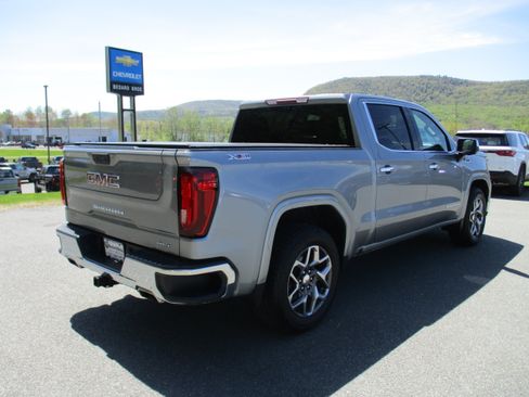 Certified 2023 GMC Sierra 1500 SLT AWD/4WD image 5
