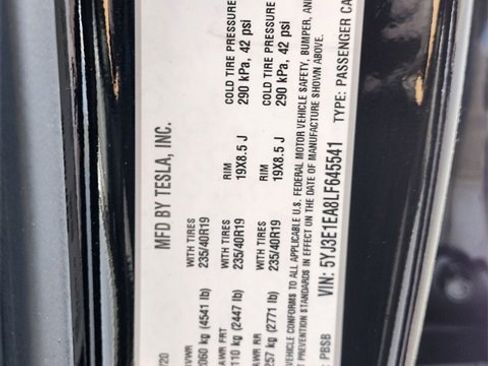 Used 2020 Tesla Model 3 image 29