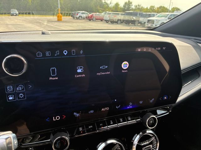 Used 2024 Chevrolet Blazer EV LT AWD/4WD image 27
