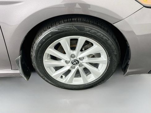 Used 2024 Toyota Camry SE FWD image 29