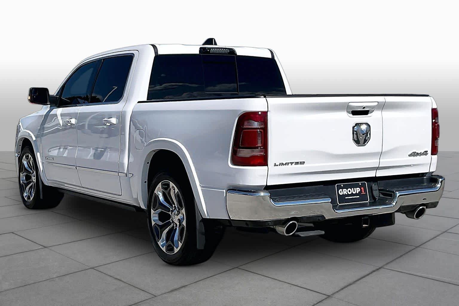 Used 2023 RAM 1500 Limited AWD/4WD image 11