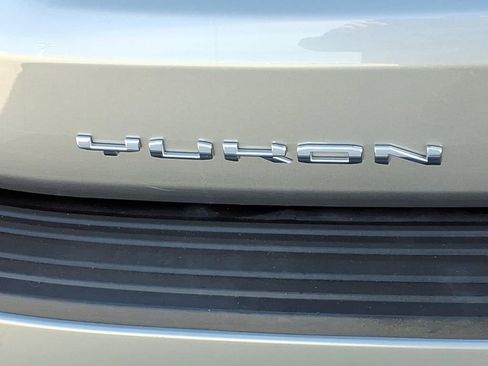 Used 2025 GMC Yukon Denali image 13