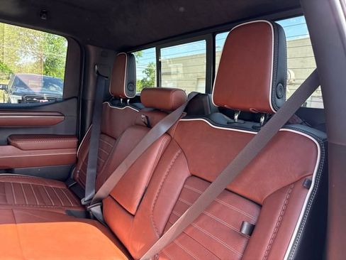 Used 2024 GMC Sierra 1500 Denali Ultimate AWD/4WD image 22