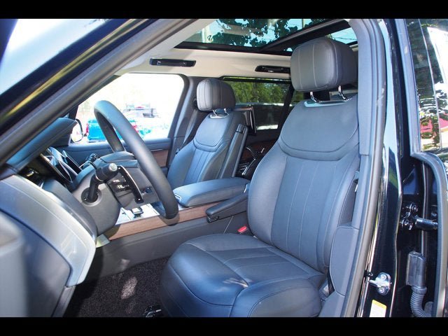 Used 2025 Land Rover Range Rover Long Wheelbase SE AWD/4WD image 22