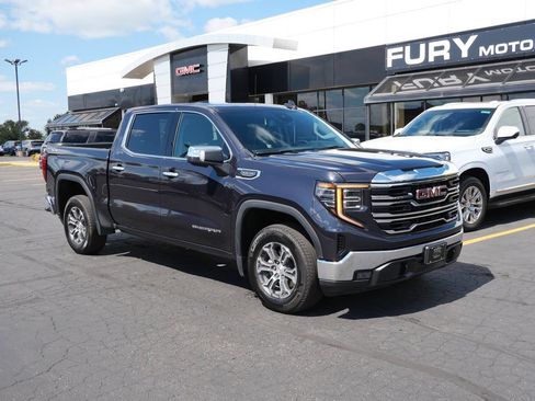 Used 2026 GMC Sierra 1500 SLT AWD/4WD image 3