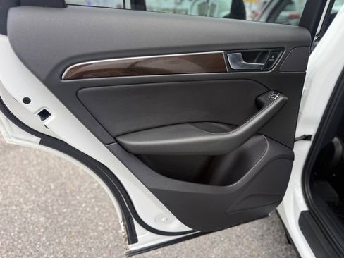 Used 2013 Audi Q5 2.0T Premium w/ Convenience Pkg image 14