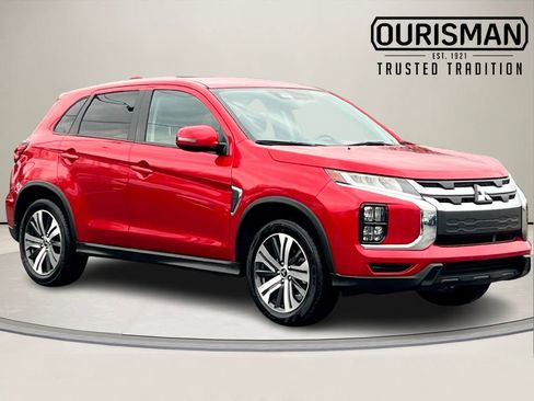 Used 2024 Mitsubishi Outlander Sport 2.0 SE image 1