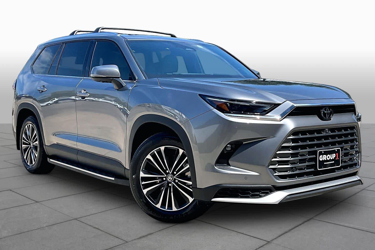 Used 2026 Toyota Grand Highlander AWD Hybrid image 3