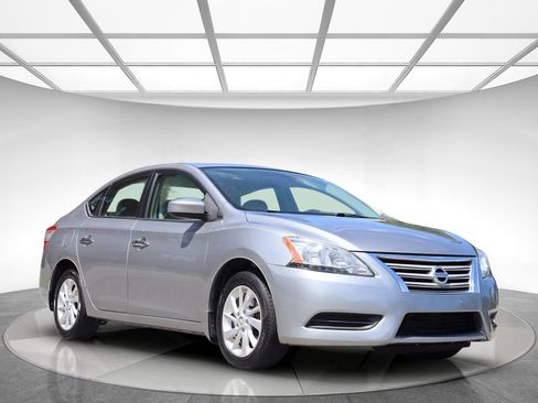 Used 2013 Nissan Sentra SV w/ Electronics Pkg FWD image 3