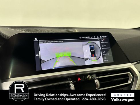 Used 2022 BMW 440i xDrive Convertible w/ Premium Package image 9