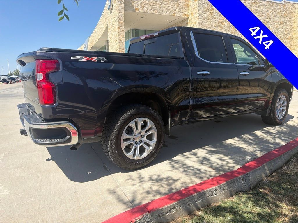Used 2022 Chevrolet Silverado 1500 LTZ w/ Technology Package AWD/4WD image 7