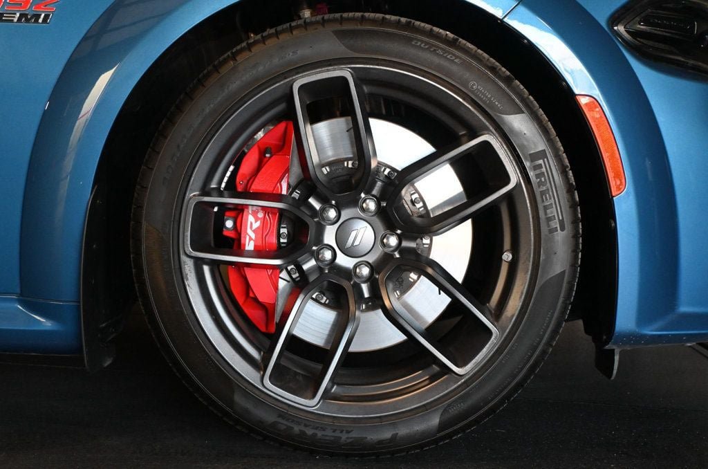 Used 2022 Dodge Charger Scat Pack RWD image 9
