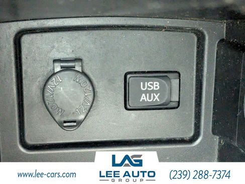 Used 2011 Toyota Camry LE image 22