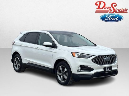 Used 2023 Ford Edge SEL w/ Convenience Package AWD/4WD image 4