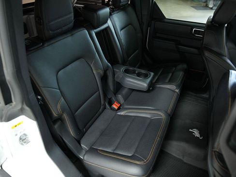 Used 2024 Ford Bronco Badlands AWD/4WD image 22