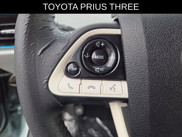Used 2016 Toyota Prius Three FWD image 29