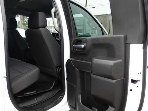 Used 2024 GMC Sierra 2500 Pro image 25