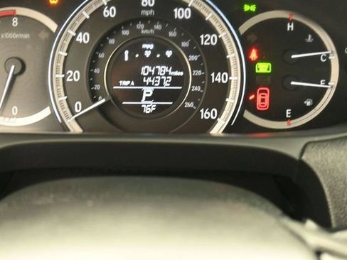 Used 2016 Honda Accord LX image 16