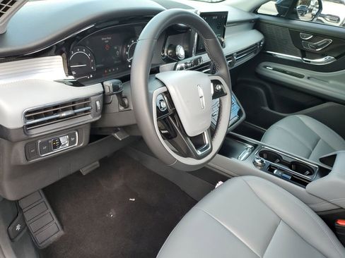 Used 2022 Lincoln Corsair Standard image 20