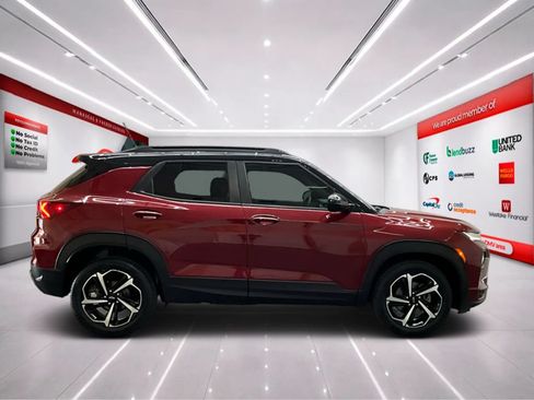 Used 2022 Chevrolet TrailBlazer RS AWD/4WD image 8
