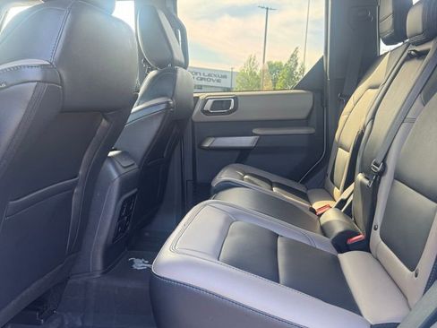 Used 2023 Ford Bronco Wildtrak AWD/4WD image 9