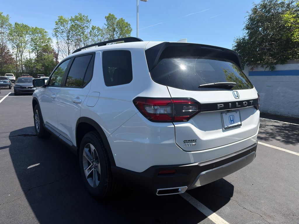 New 2026 Honda Pilot EX-L image 3