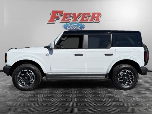 New 2026 Ford Bronco Outer Banks AWD/4WD image 2