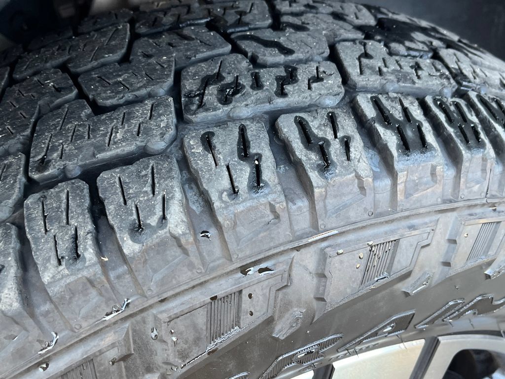 Used 2023 Rivian R1S Adventure Quad AWD/4WD image 29